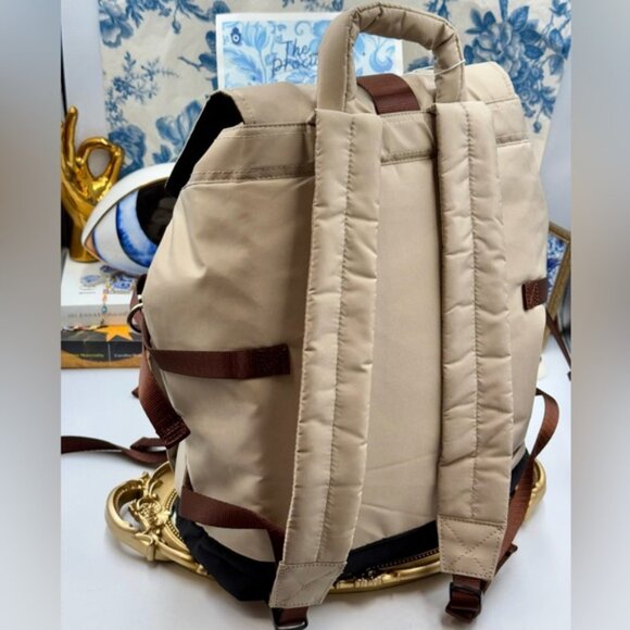 🆕 GANNI 🧿 NWT Taupe Oyster Gray Recycled Tech Backpack - Picture 6 of 12
